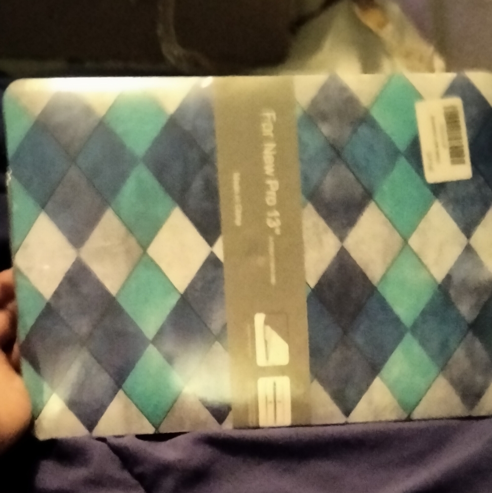 It's a pro 13" cover